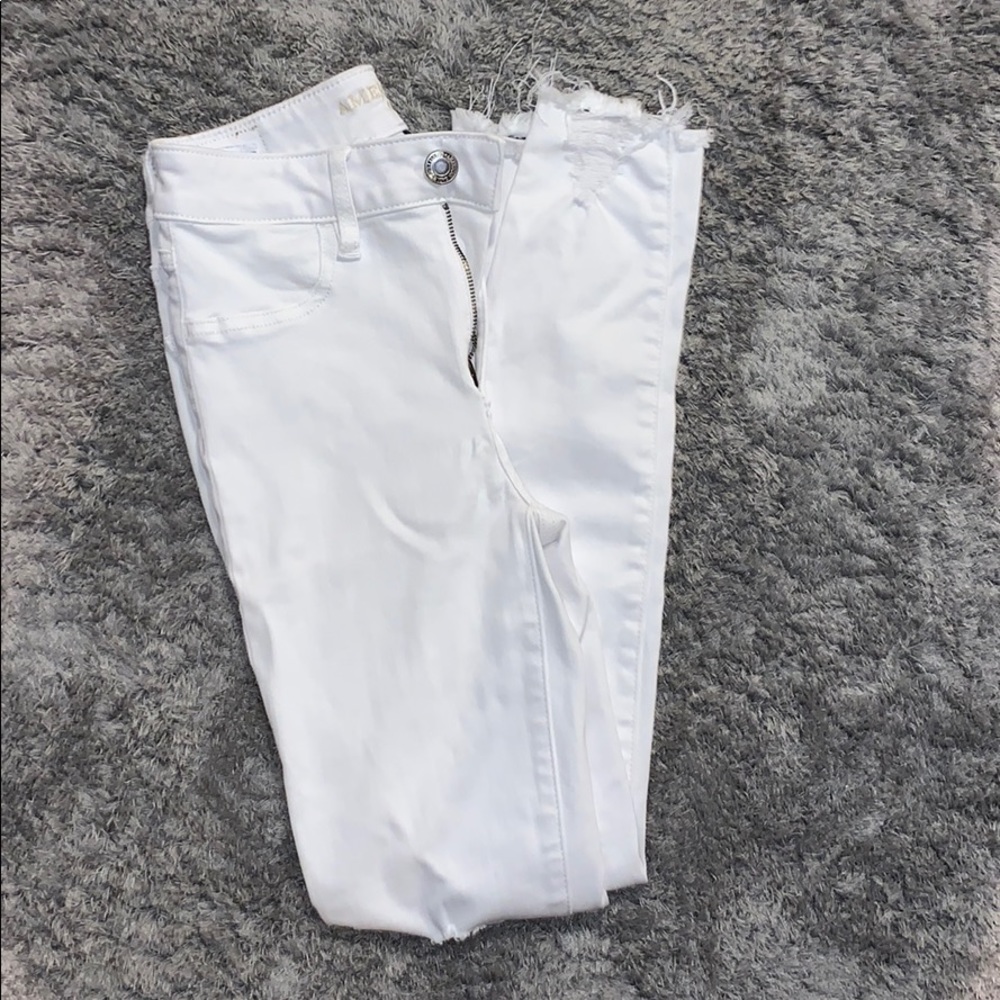 BRAND NEW American Eagle Womens Skinny Jeans White